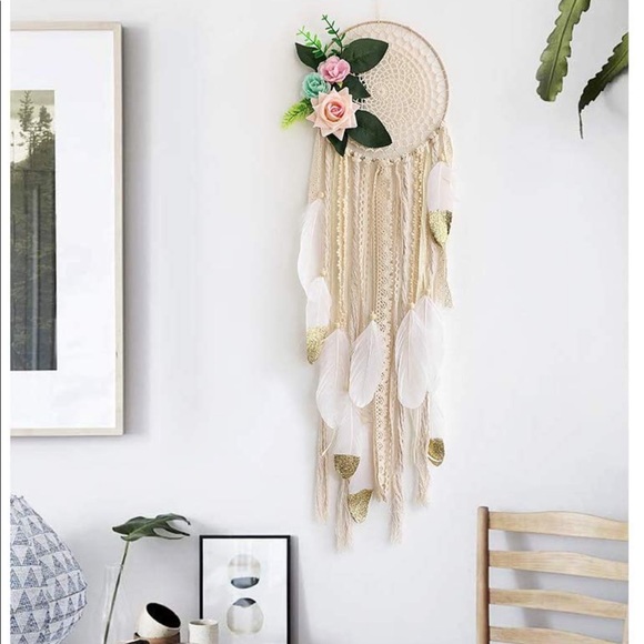 ✨RESTOCKED Dream Catcher White and Gold Feather - Picture 2 of 6